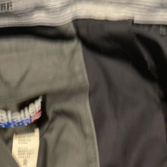 Blauer Men's Navy Cargo Pants - Picture 11 of 13